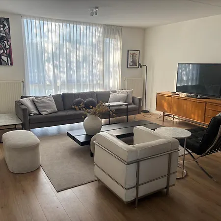 Near Amsterdam And Airport, 90m2, Privacy! *