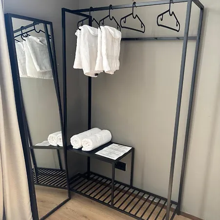 Lejlighed Near Amsterdam And Airport, 90m2, Privacy! Hoofddorp