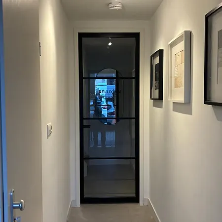 Near Amsterdam And Airport, 90m2, Privacy! アパート ﾎｰﾌﾄﾞﾛｰﾌﾟ